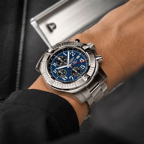 breitling avenger chronograph bezel|breitling chrono avenger price.